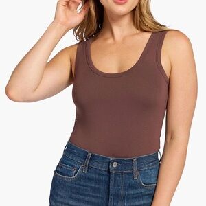Nuuds Seamless Scoop Tank Bodysuit | Medium | Coffee Brown